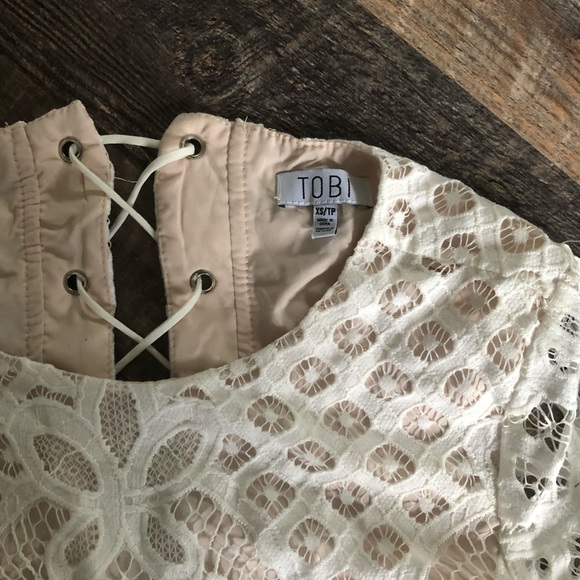 Tobi Two Piece Set - Picture 7 of 8